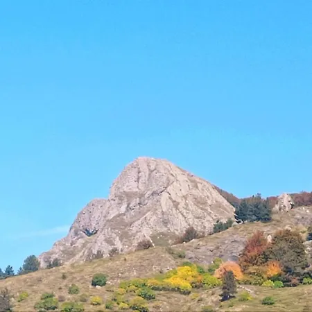 Rocca D'aveto 20 Mt Dalla Seggiovia E Vista Montagne Con Wifi Internet Santo Stefano dʼAveto